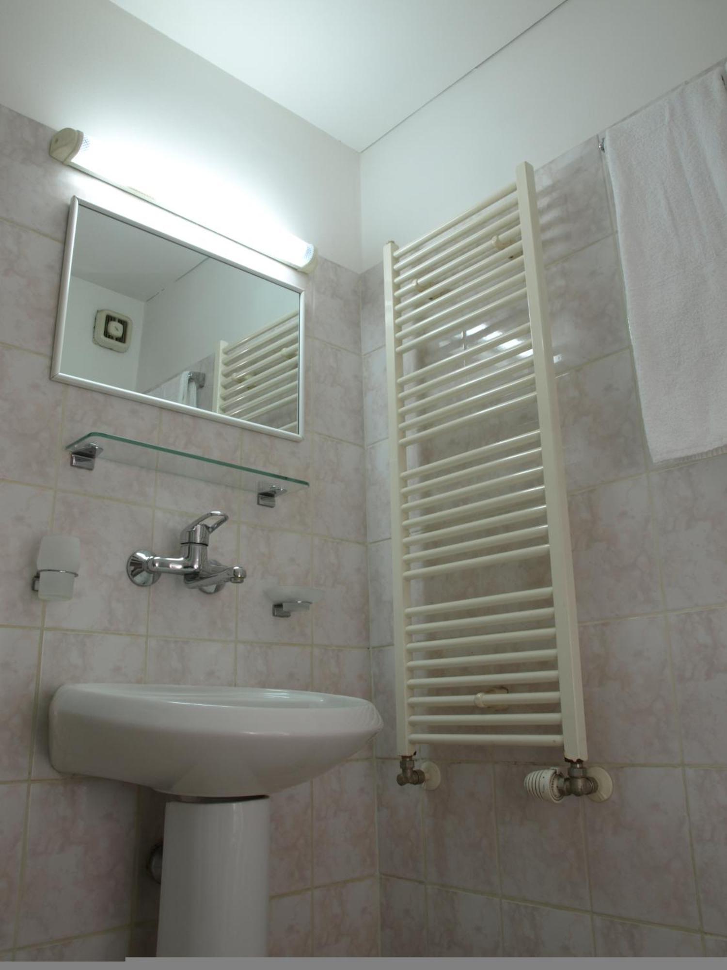 Sezoni South Burgas Hotel Szoba fotó